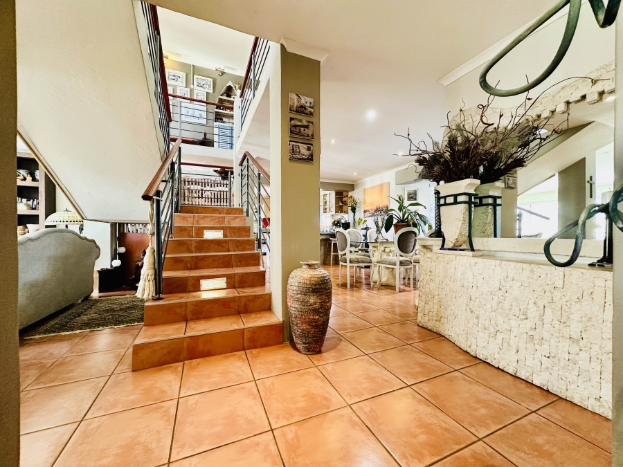3 Bedroom Property for Sale in De Kelders Western Cape